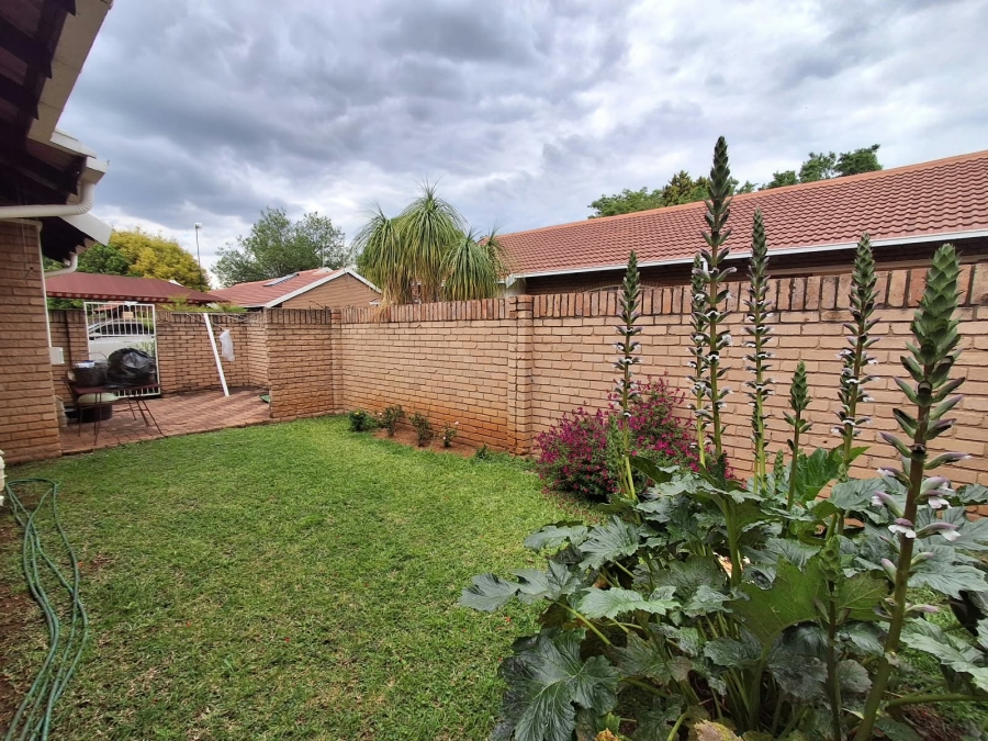 3 Bedroom Property for Sale in Dassie Rand North West